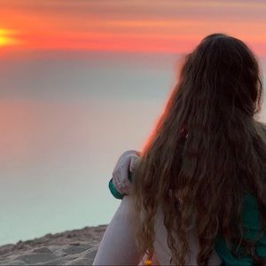 Meet your Posher, Miriam